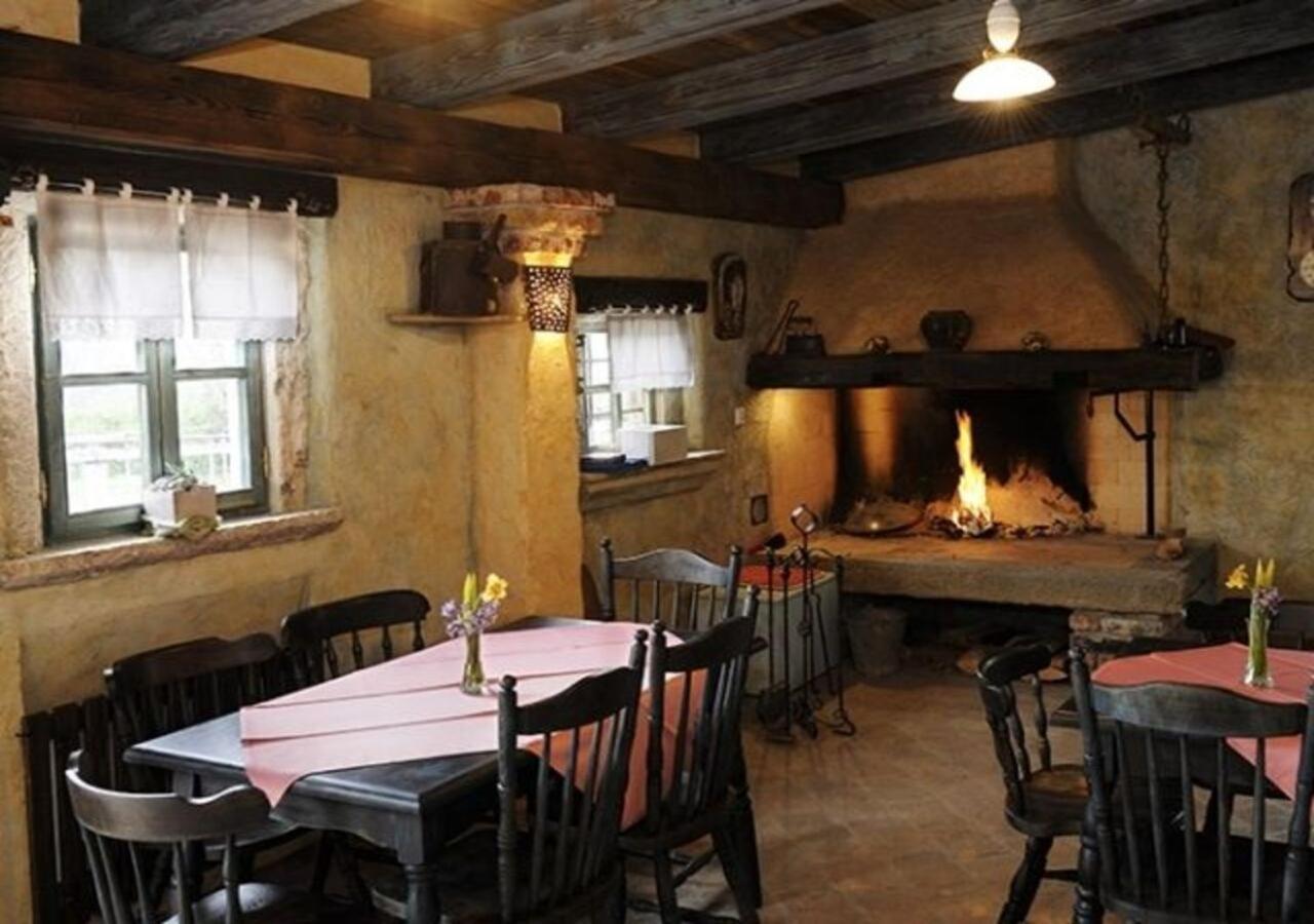 Kmetija Medljan Villa Izola Bagian luar foto