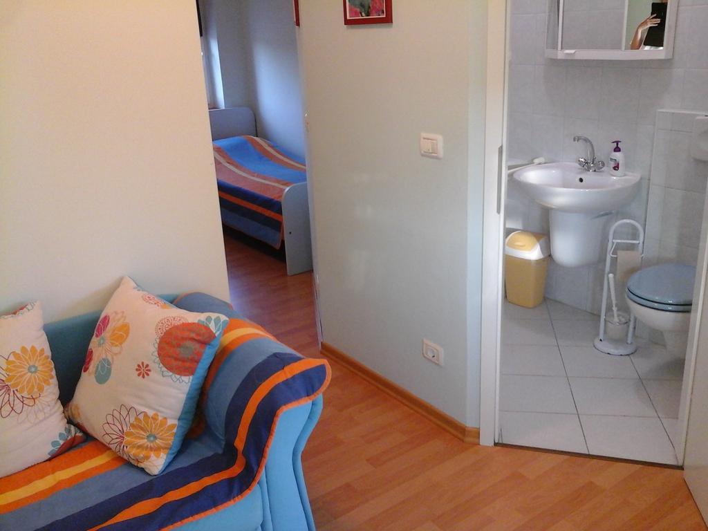 Kmetija Medljan Villa Izola Bagian luar foto